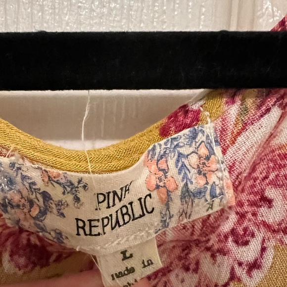 PINK REPUBLIC Women’s Shirt - Picture 3 of 3